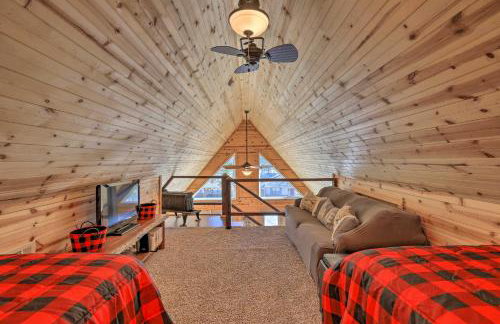 Sparta Lake Home with Deck and Boating Access! - Foto 17