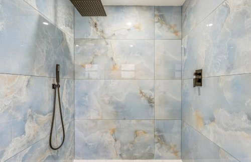 5 Mi to Downtown St Pete Private Oasis with Yard - Foto 12