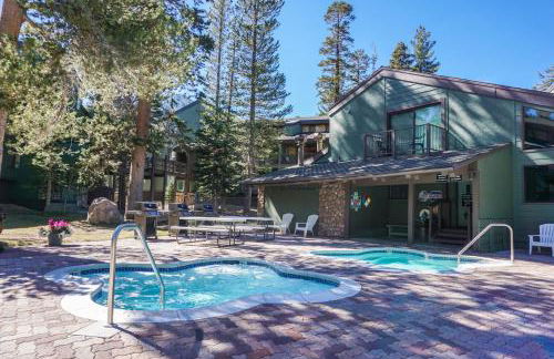 St Anton Wooded View 1-Bedroom Condos with Complimentary Hot Drinks - Photo 9