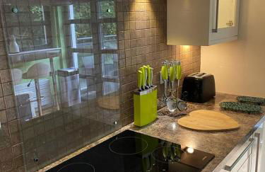 The Loch Lomond Townhouse In The Centre of Balloch - Foto 35