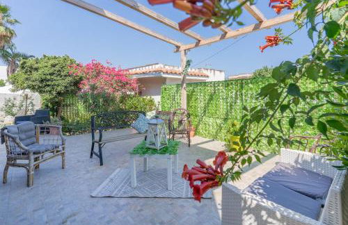 Villa a due passi dal mare "Cicogne Apartment" con BBQ e parcheggio gratuito a due passi dall'Aeroporto - Foto 14