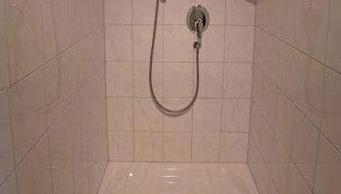 Ferienwohnungen am Kurpark - Foto 4, Shower