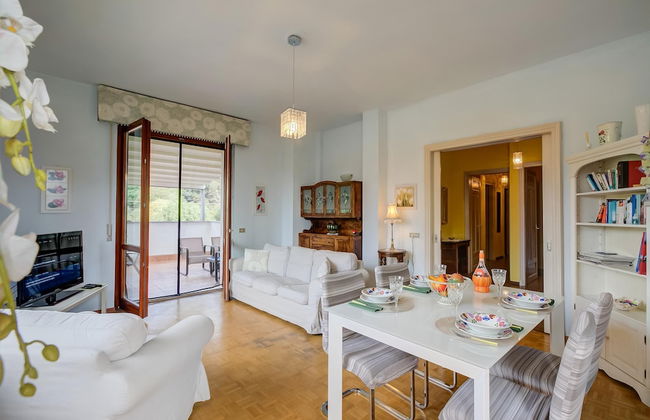 Connie s Apartment in Monvalle - Photo 67