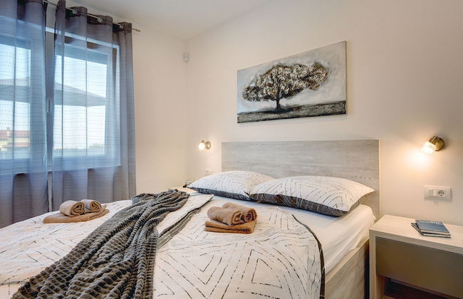 Villa in Kanfanar With Swimming Pool - Foto 5