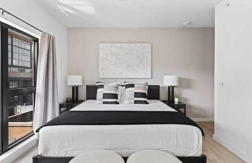 Luxury Penthouse with 2 Floors Pool Patio Gym Walk to Broadway - Foto 2