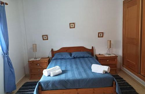 Villa Paz - Villa Familiar para 6 con piscina, AC, Wifi y parking - Foto 8