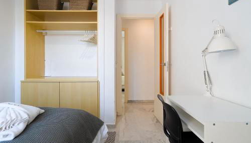 C9 Roomy Luminous 5 Bedroom in Town - Foto 4