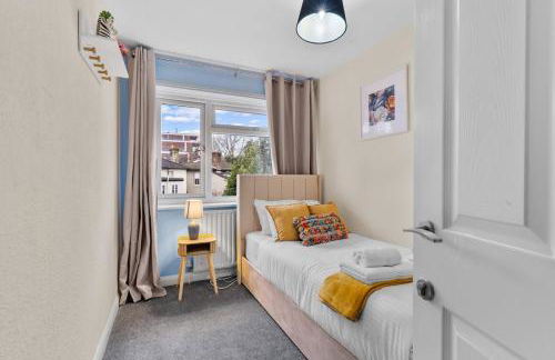 Kingston 5 Bed 2 Bath Contractors Close to Station - Foto 14