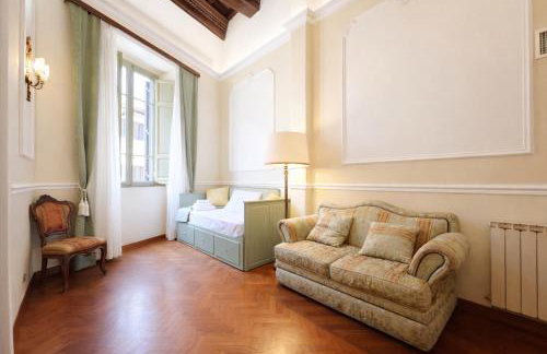 Veronica Suite, Historic Centre Piazza Venezia - Photo 18