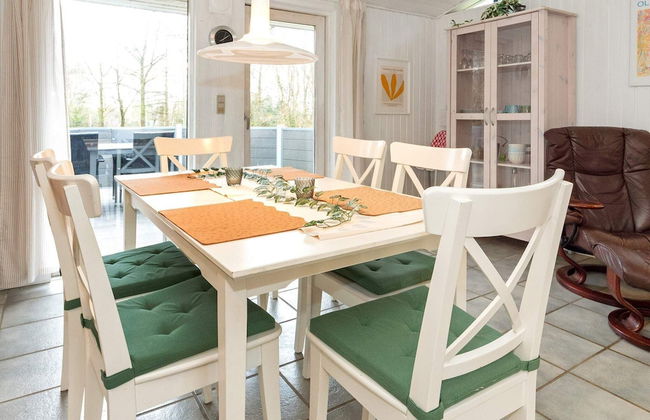 5 Person Holiday Home in Thyholm - Photo 16