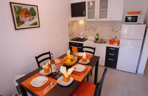 Robinson Bella - Foto 52