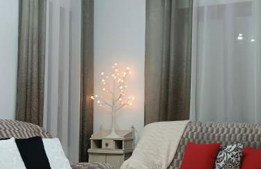 Agradable casa con zona de relax y aparcamiento - Foto 9