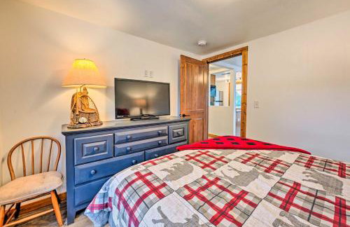 Waterfront Castle Rock Lake Cabin with Deck and Grill - Foto 12