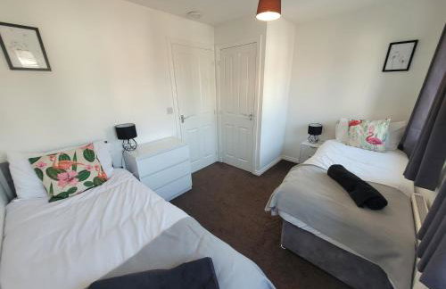 Kensington House- The Perfect home for contractor stays - Foto 21