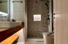 Akonelia - chora center - Photo 15