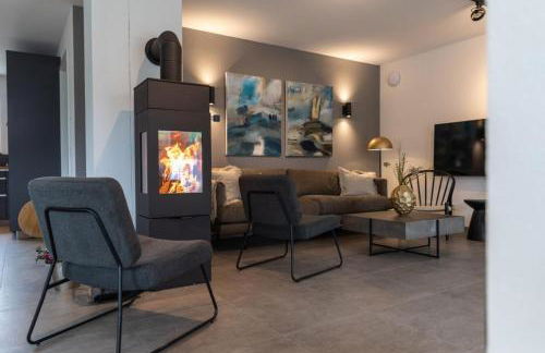 Freistehendes Ferienhaus Renkenmühle näher kann man am Wasser nicht wohnen - Foto 2