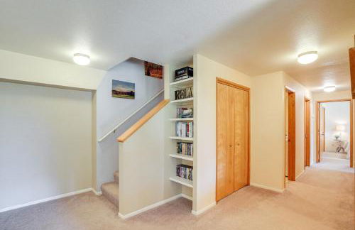 Sudden Valley Home about 1 Block to Lake Whatcom! - Foto 14