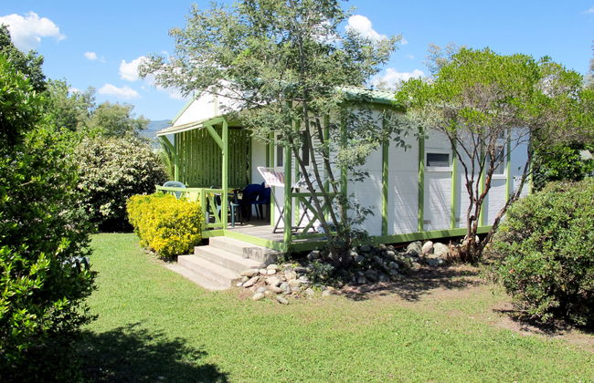 3 bedroom House in Talasani with garden and terrace - Photo 3