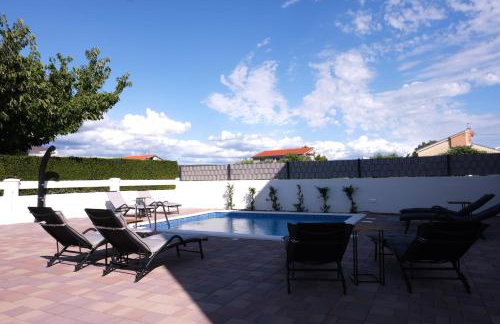 Seaside Serenity "Rosé" with pool, 150m from sea - Foto 15