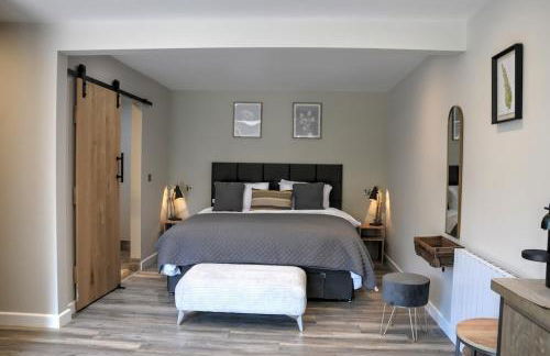 Luxury Suite - Samson in Beverley with patio and private parking - Photo 1