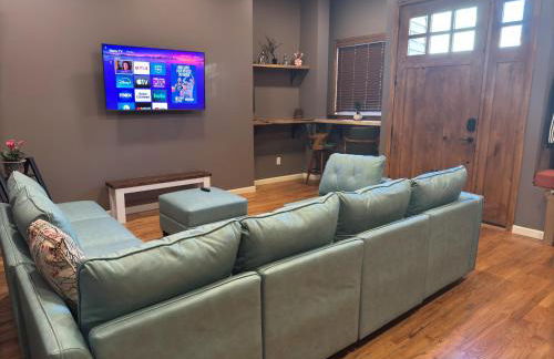 NEW Modern Private Entrance 2 BD Apt Minutes to NYC - Foto 2