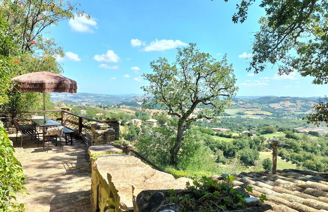 Old House - Photo 19