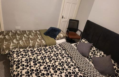 Apartment - Sleeps 5 - Great Location - Parking - Foto 67