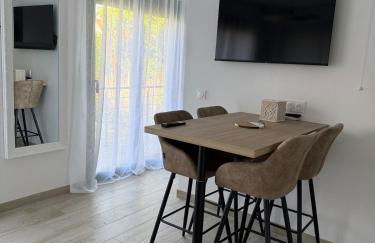 Le Balcon petit extérieur Idéal familles & couples à 10 min Disneyland Paris avec lit Queen size & parking privé - Foto 19