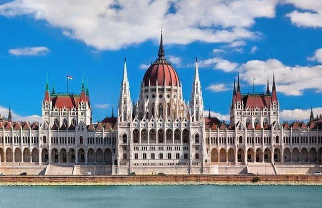 21 - Journée Tournée des Temps forts européens au départ de Francfort : Allemagne, République tchèque, Slovaquie, Hongrie, Autriche, Suisse, Italie, France, Pays-Bas, Belgique et Luxembourg - Photo 2