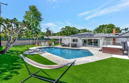 New cheerful villa, Pool, Spa, Mini Golf, Game room, Fire pit next to Disneyland - Foto 58