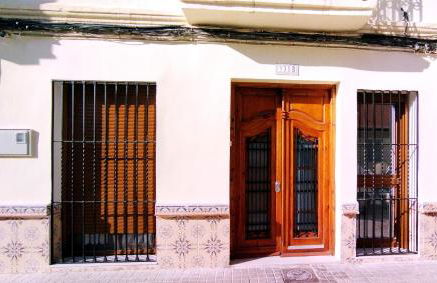 Casa ideal para familias con patio y 3 baños - Foto 3