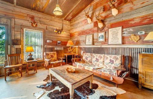 Luxury Airstream Campsite Nestled Beneath Oak Trees Outside of Austin, Texas - Foto 58