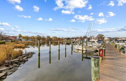 London Towne Bungalow Wloft - Walk To The Beach! - Foto 55