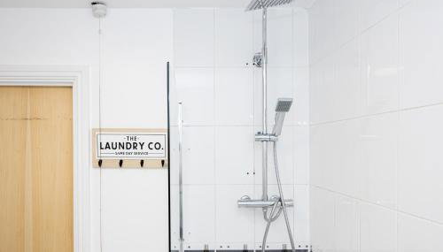 Cosy, Central 2 Bed flat parking - Foto 3