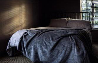 BOHOME moody 2 bed garden cottage Macclesfield centre - Foto 8