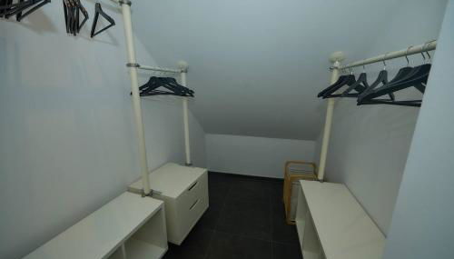 gemütliche 3 Zimmerwohnung mit 2 Einzelbetten, Doppelbett für Monteure geeignet - Foto 4