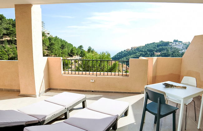 Los Lirios III - Foto 2