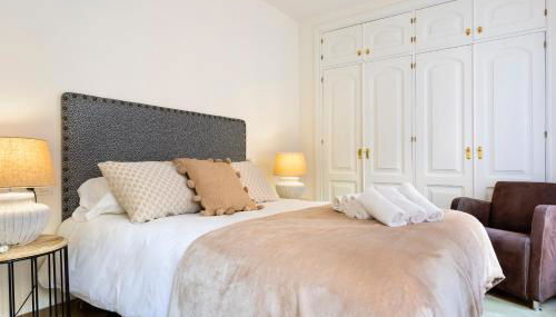 Genteel Home Reyes Católicos - Photo 5, wardrobe