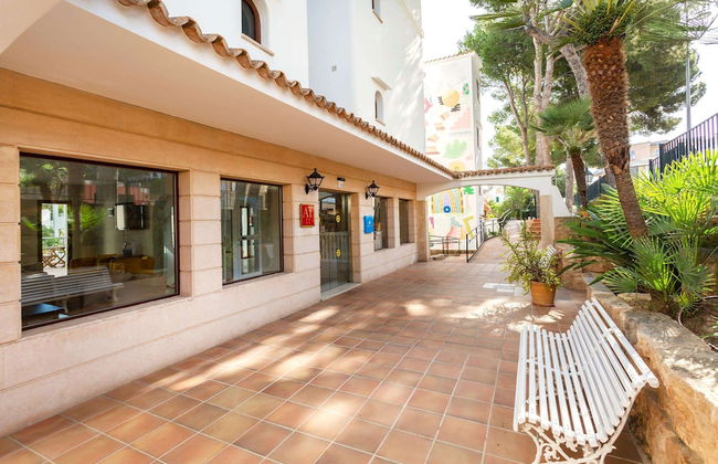 Flipflop Surfing Playa Apartments - Photo 2