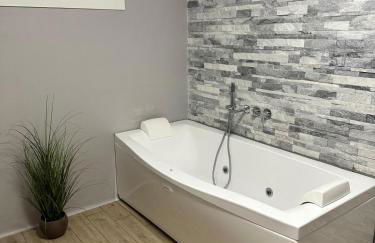 Villa Bocciolo, piscina, giardino, vasca idromassaggio - Foto 49