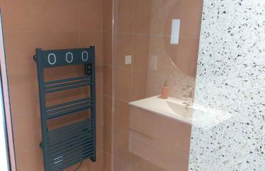 La Villa Bompard*** 50m² Cœur de ville avec terrasse - Photo 15