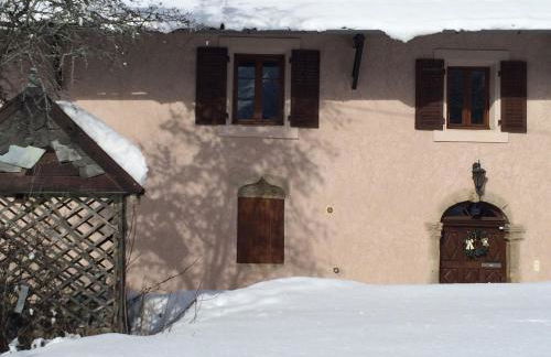 appartement gentiane 4personnes dans gite "la maison d'augustin" classé 3 étoiles,la tour,73530 st jean d'arves - Foto 16