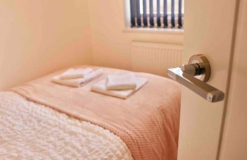 Contemporary & Stylish House . FREE Parking - Foto 17