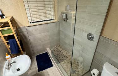 UA Duplex Two Units 3BR and 4BR - Foto 9