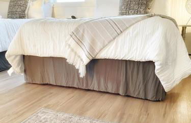 The Shack Inn - Photo 3