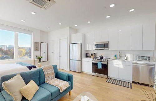 Boston Landing Studio - Rooftop Deck, Near MBTA - Foto 2