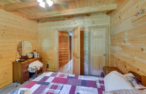 Serene Valley Bend Cabin Rental 7 Private Acres! - Foto 23