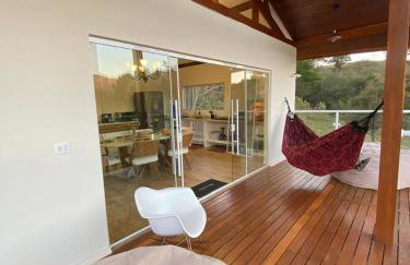 Hidromassagem, Varanda e Vista Pedra do baú - Foto 1