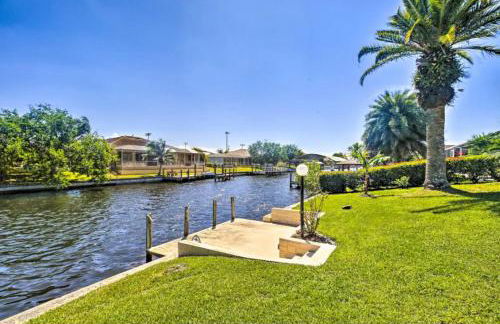 Tropical Getaway! Gulf access & heated pool! - Foto 8