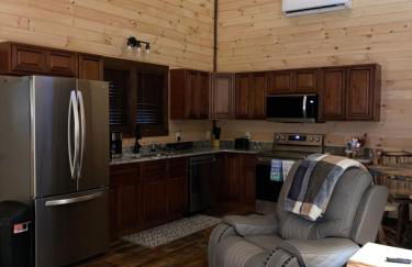 Lakeside Cabin Hot tub close to Ark Encounter - Foto 7